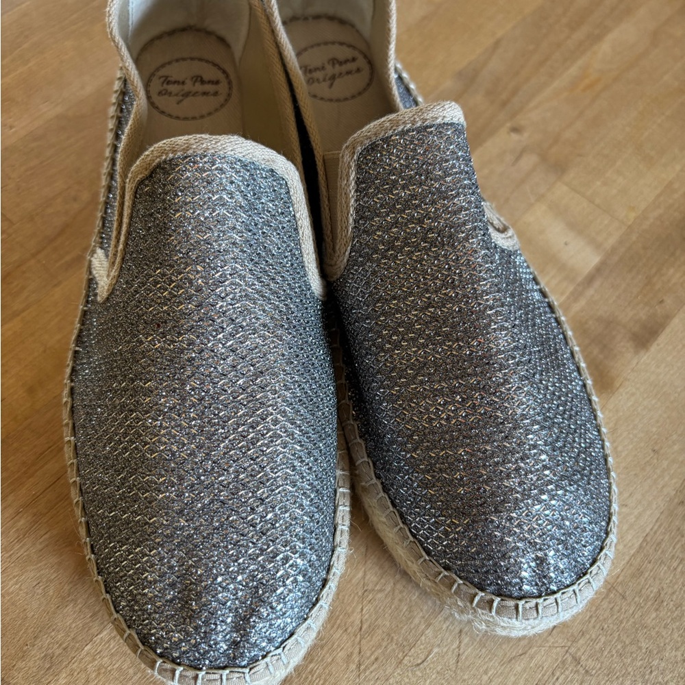 New Toni Pons Silver Platform Slip On shoes  Sz 42 10 - Picture 4 of 9